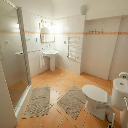 Apartment Ve Mlyne Teplice nad Metuji Exterior photo