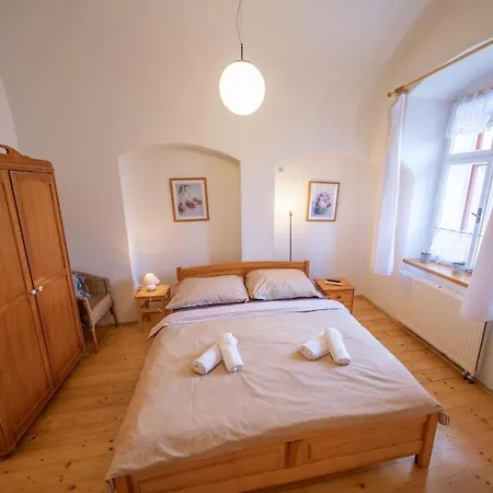 Apartment Ve Mlyne Teplice nad Metuji Exterior photo