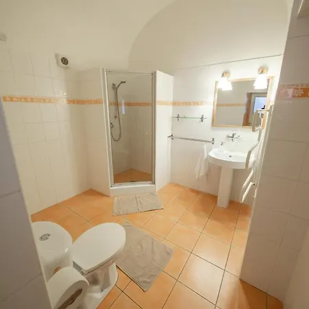 Apartment Ve Mlyne Teplice nad Metuji Exterior photo