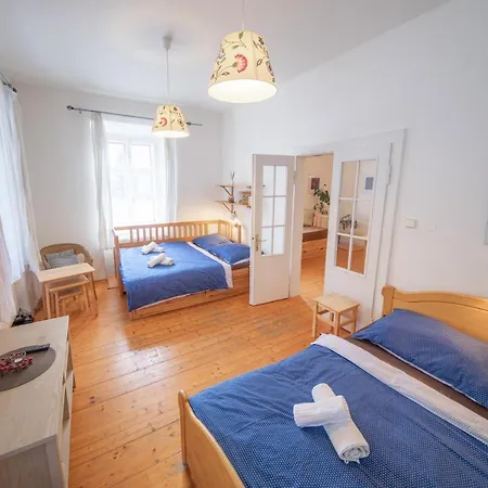 Apartment Ve Mlyne Teplice nad Metuji Exterior photo