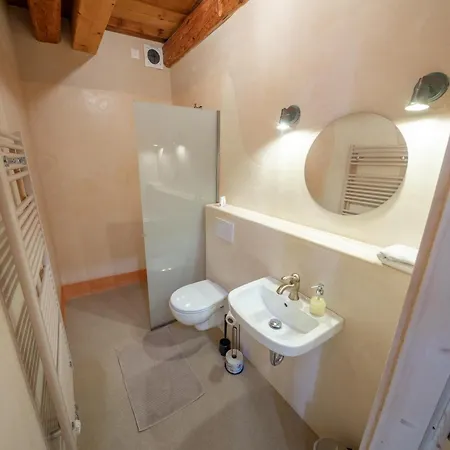 Apartment Ve Mlyne Teplice nad Metuji Exterior photo