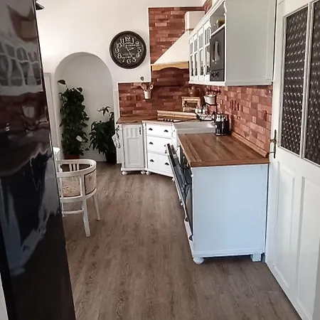 Apartment Ve Mlyne Teplice nad Metuji Room photo